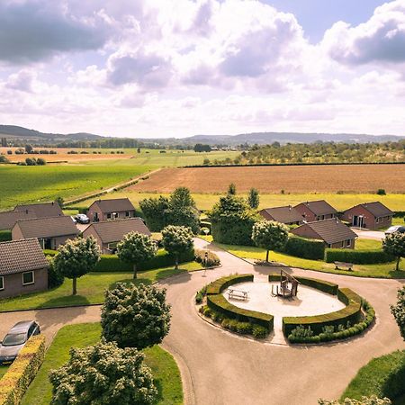 Summio Vakantiepark Reevallis Vijlen Bagian luar foto